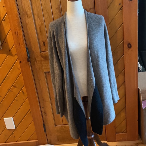 Eileen Fisher 100% Soft Italian Wool Sweater Coat - Picture 4 of 10